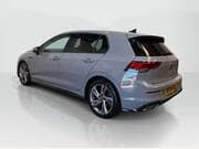 Volkswagen Golf - View 4