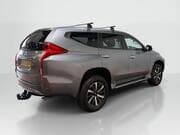 Mitsubishi Shogun Sport - View 2